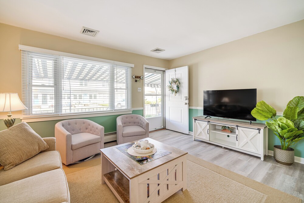 1 Block to Brigantine Beach: Breezy Home w/ Patio!