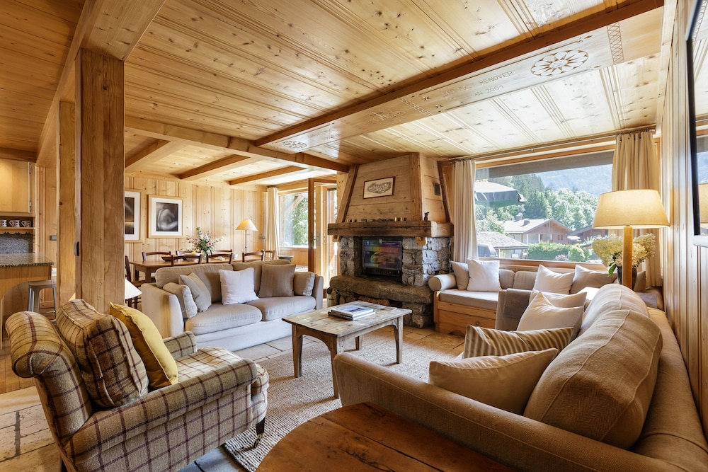 Chalet Scierie - Luxury Chalet With hot tub