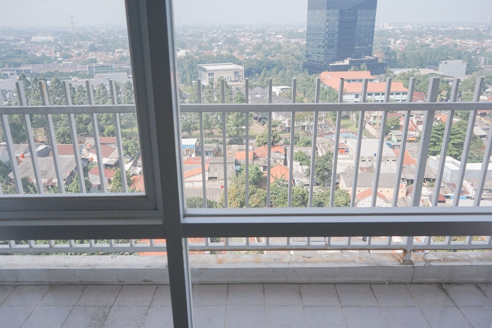 Great Choice 2Br At Bintaro Icon Apartment