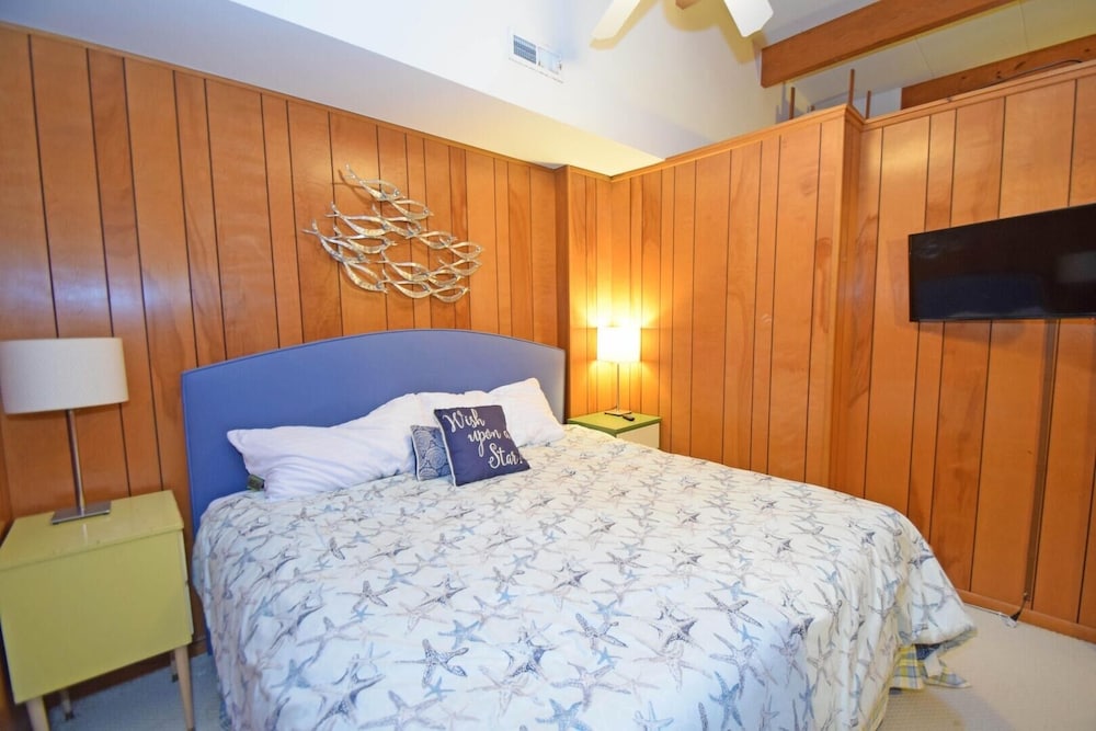 Sea Edge 3 3 Bedroom Townhouse by RedAwning view 2