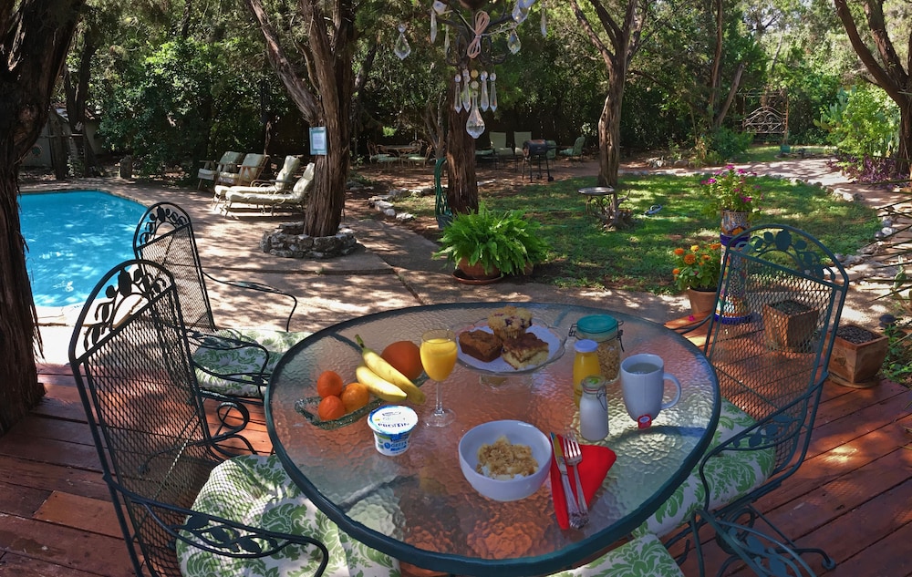 Casa del Sol Bed and Breakfast - Property Image 105