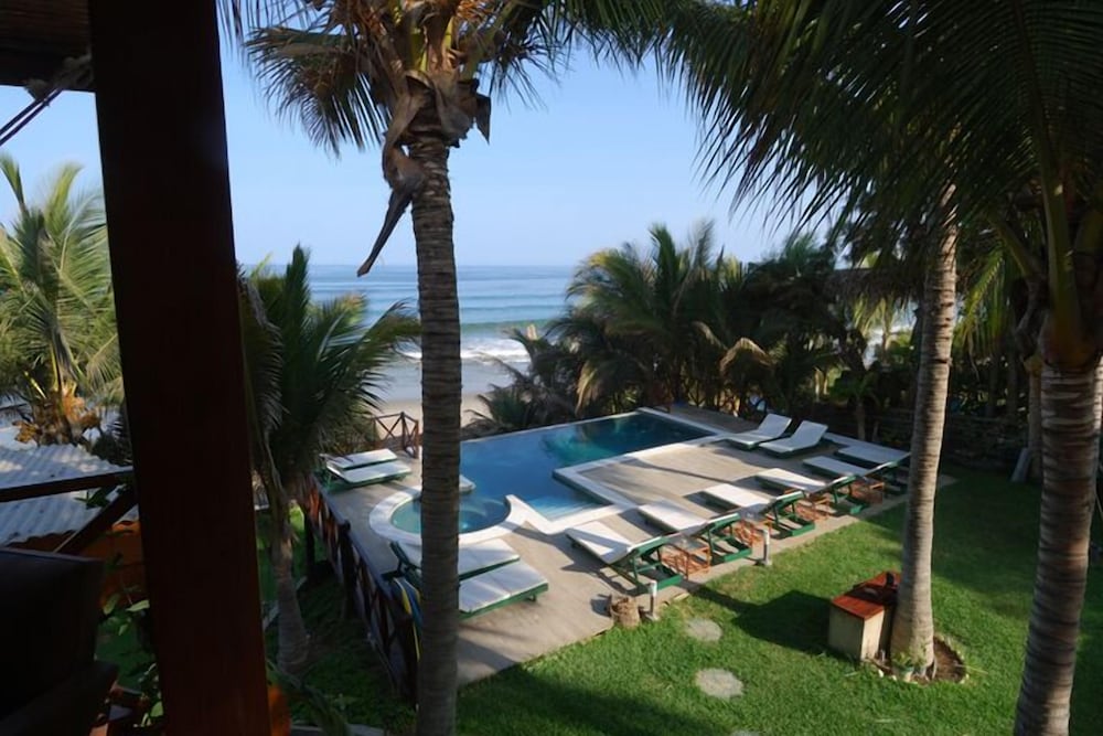 Casa Barco Mancora