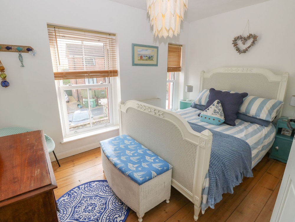 2 Linden Terrace
