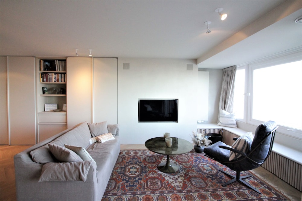 Apartment in Het Zoute With Sea Views