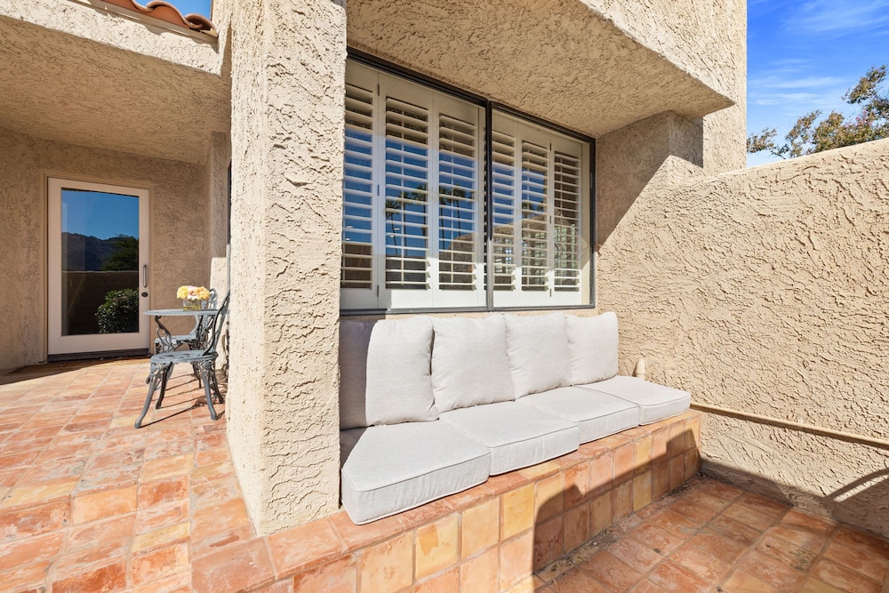 Ironwood Desert Retreat With Private Jacuzzi Scenic Views