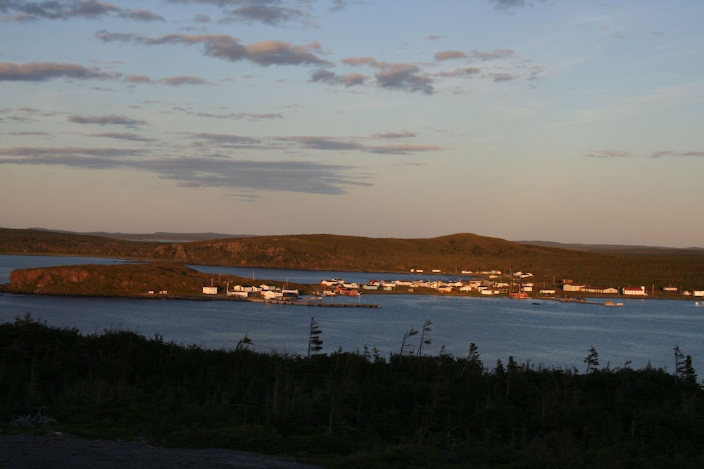 Burnt Cape Cabins