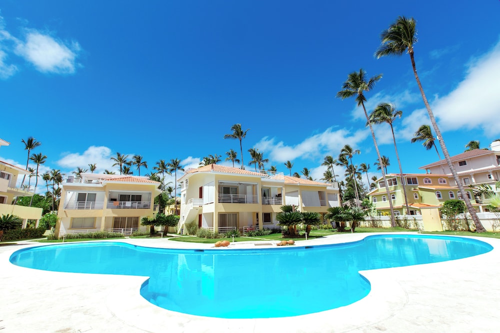 Hotel LAS TERRAZAS - POOL VIEW SUITES - Image 1