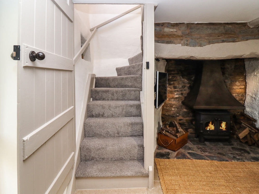 Woodbine Cottage