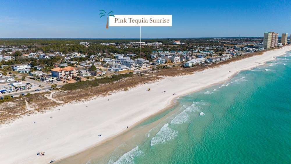 Pink Tequila Sunrise 7 Bedroom Home