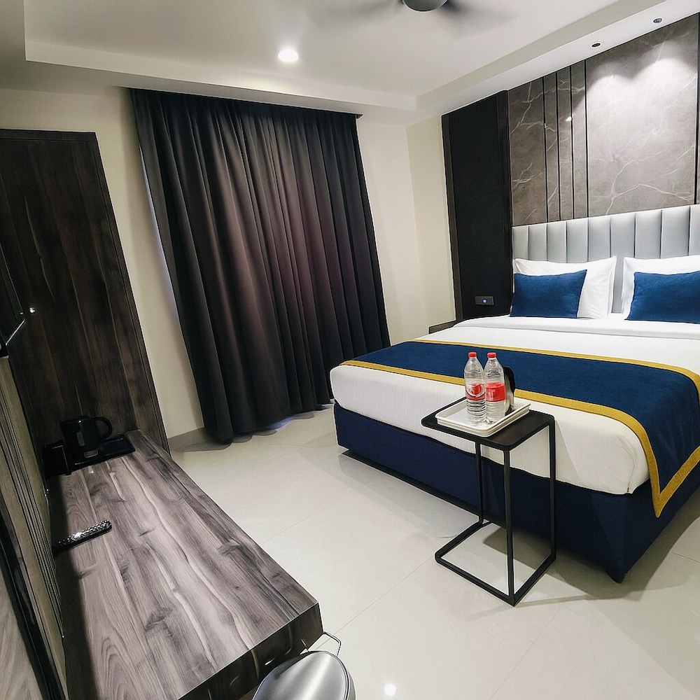 Hotel Mountain Bliss new delhi
