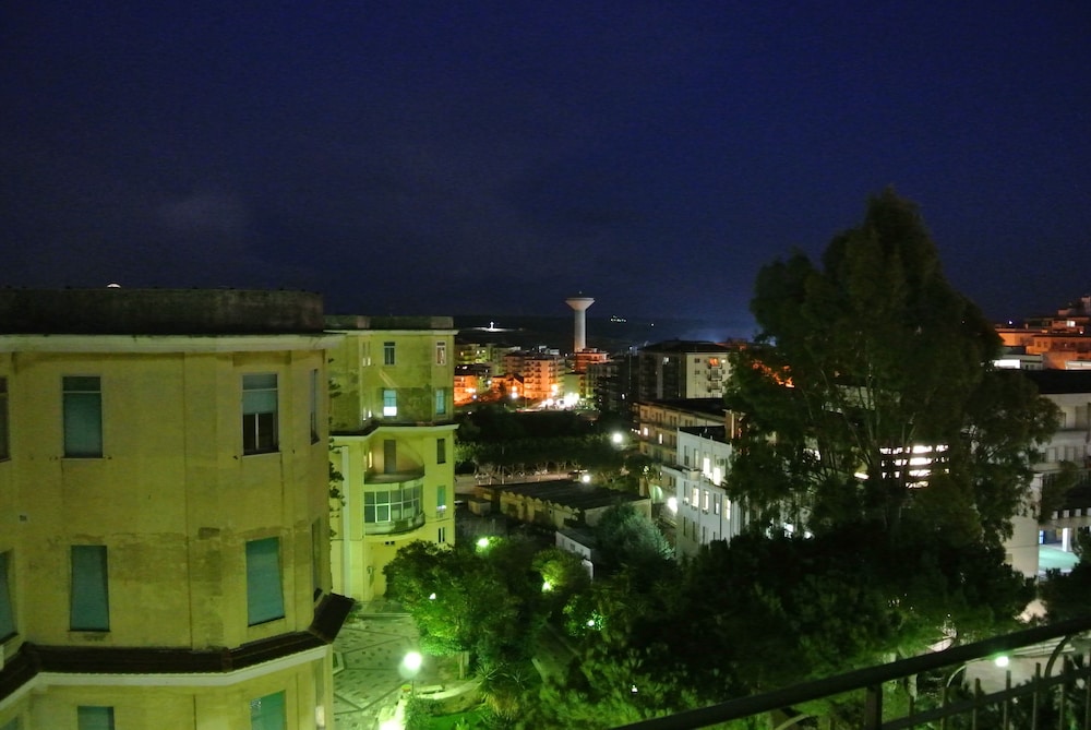 Photo 38
