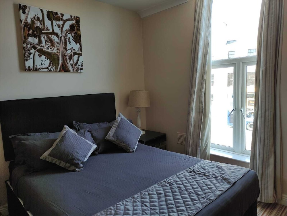 Double Bedroom Studio