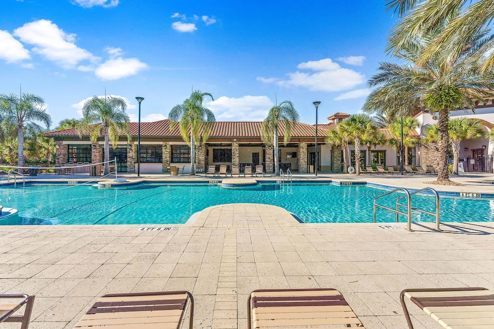 Themed 6BR Home Game Room Pool Sleeps 16
