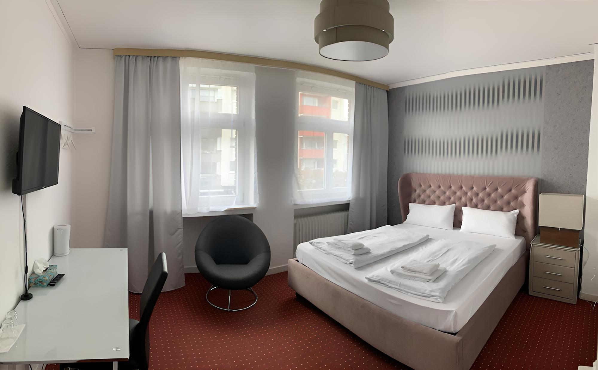 City Max Hotel view 2