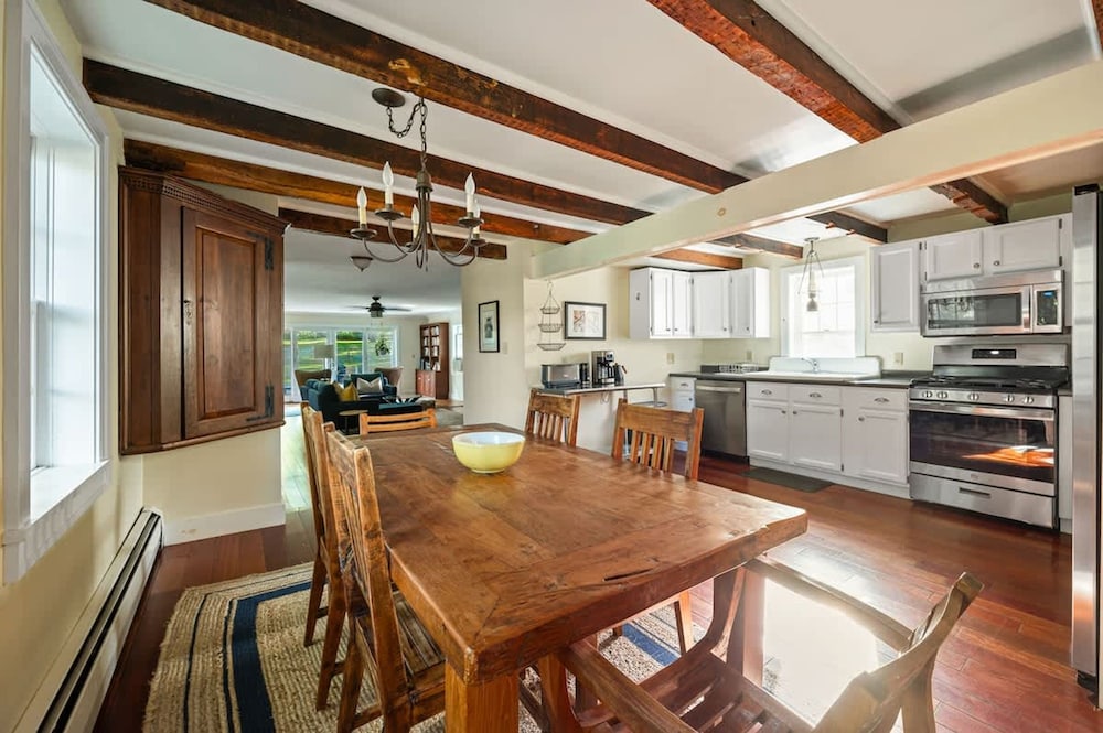 Perfect Upstate Home in Rhinebeck w low Fees