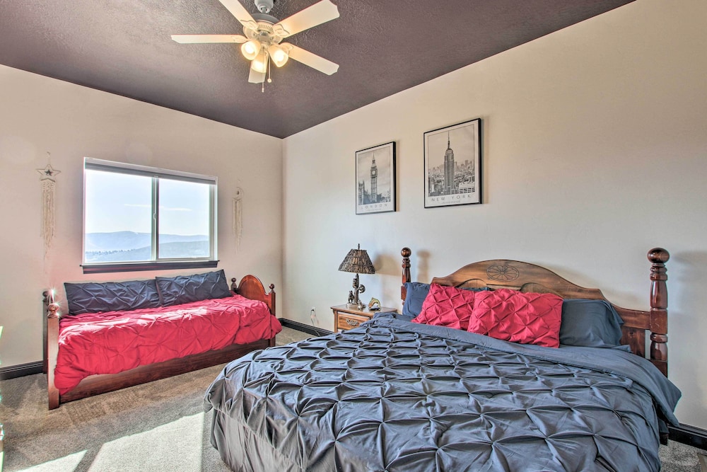 Spacious Home w/ Mtn Views: 2 Mi to Bear Lake! view 5