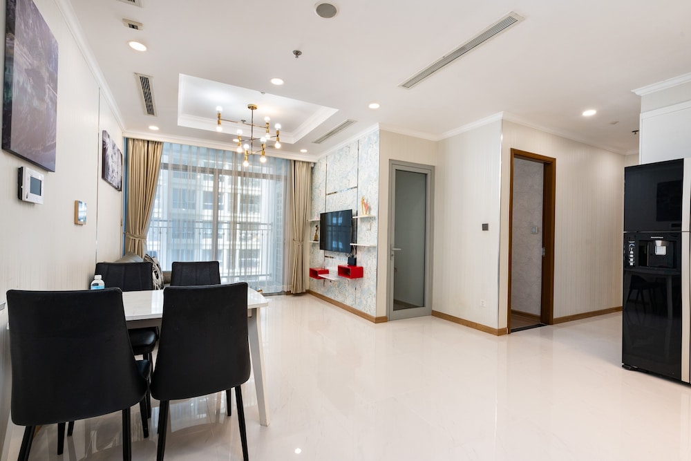 Sens House Saigon – Serviced Apartments in Vinhomes Central Park