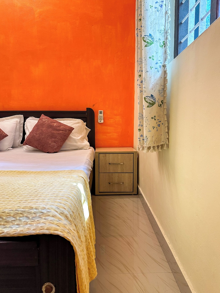 Molly's Hostel
