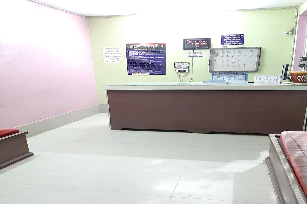SPOT ON 44992 Hotel Swapnapuri view 2