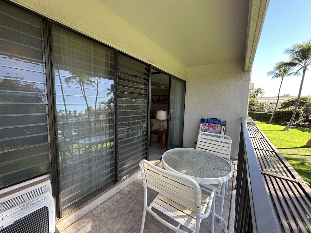 Kihei Akahi D-105 by Maui Rental Group