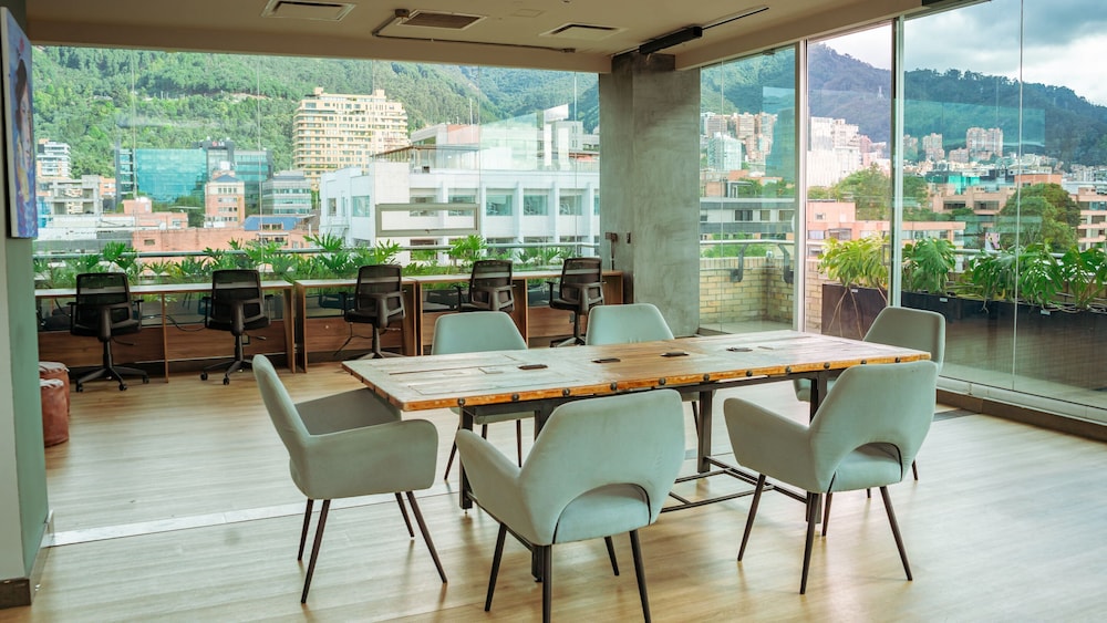 meeting & event spaces