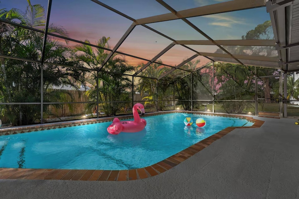 The Tropical Retreat