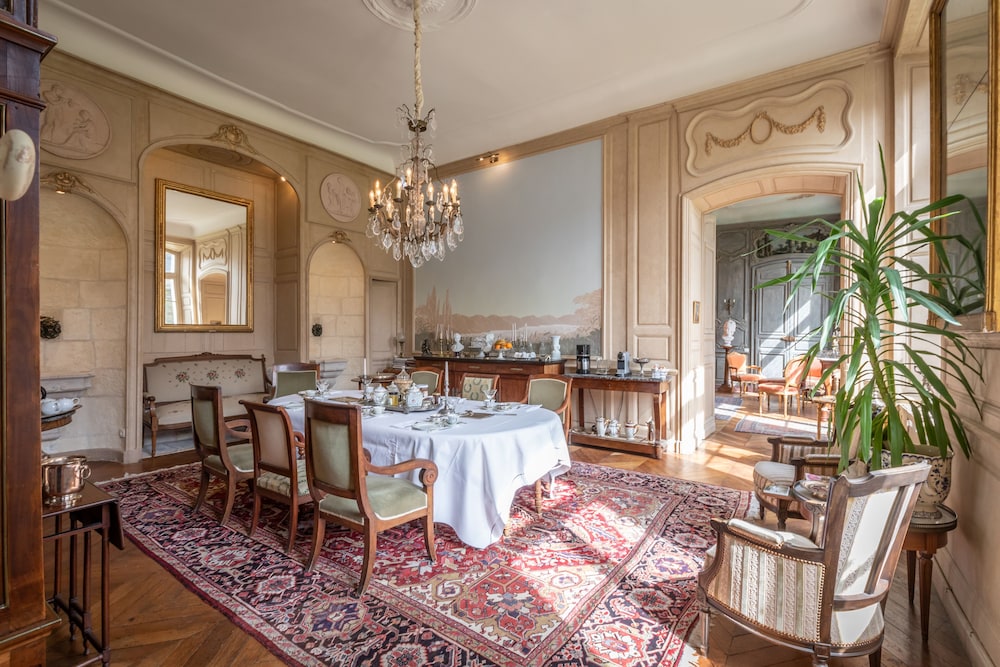 Bourges Vacations - Hotel de Panette - Chambres historiques - Property Image 26