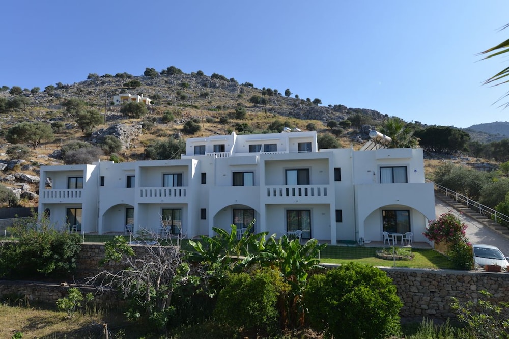 Golden View Studios