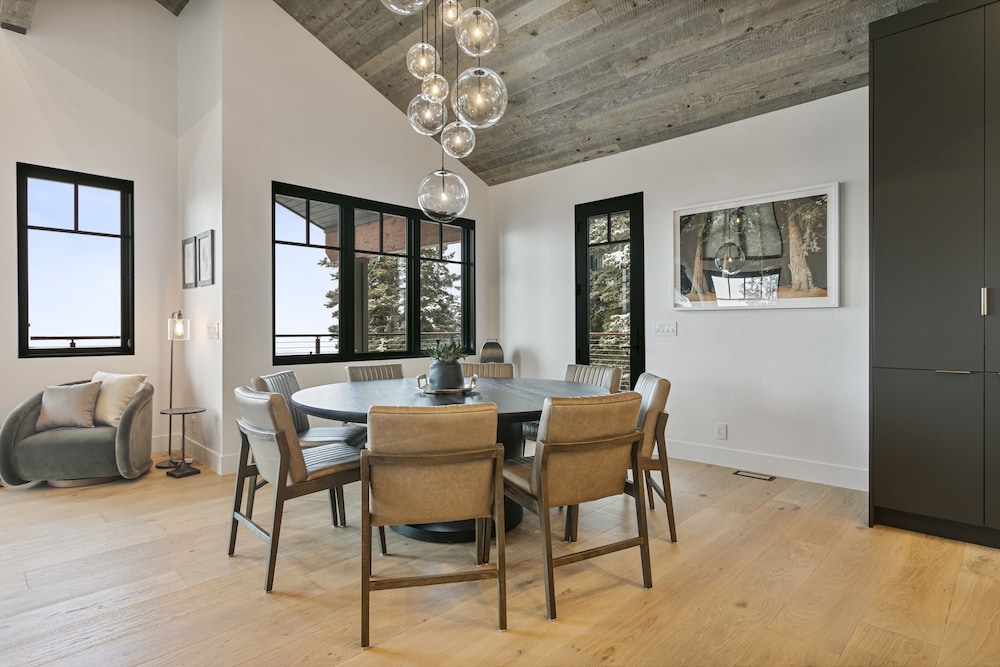 50 - Six Bedroom with Spa Stag Lodge 6 Condo
