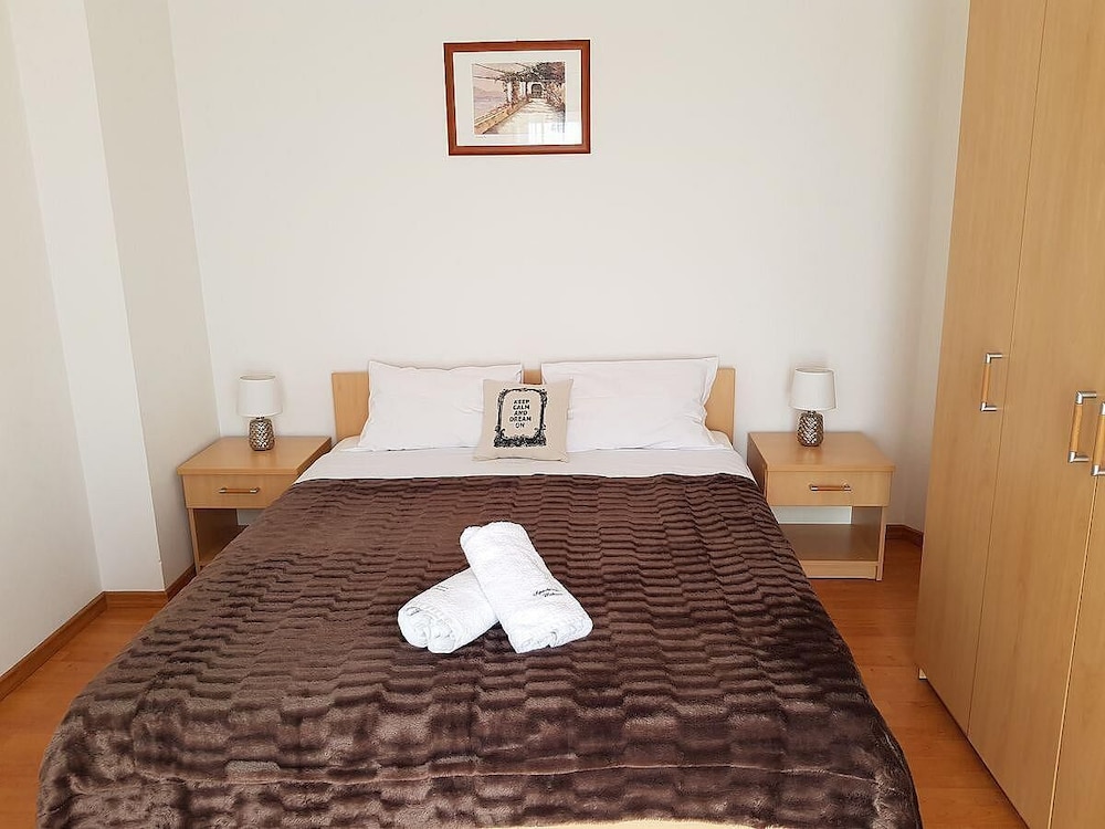 Cozy Apartment Neda view 2