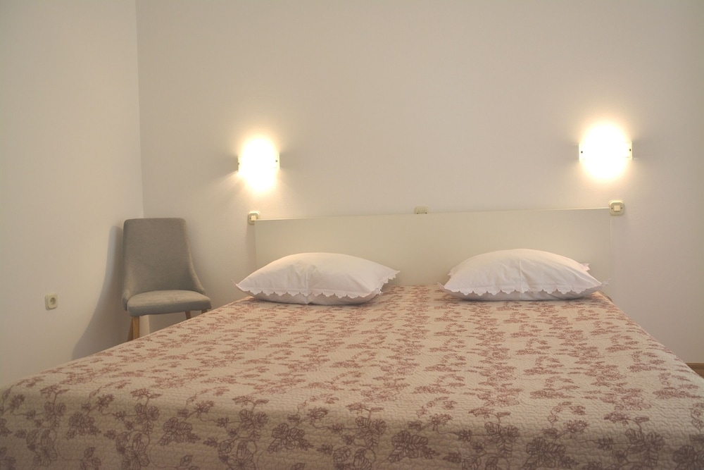 Apartments Biserka