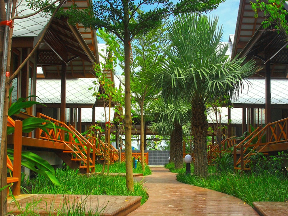 Baan Siriporn Resort