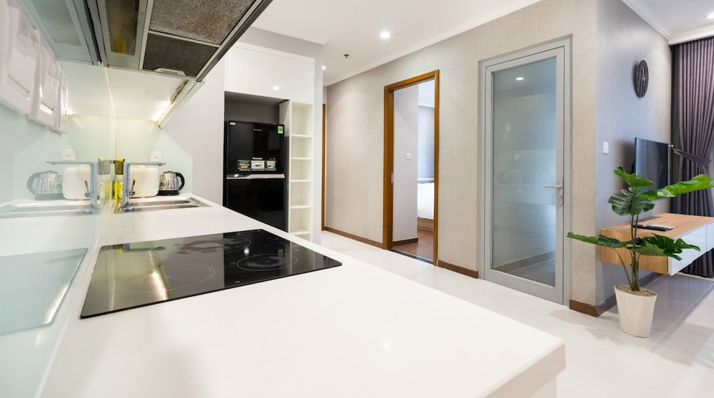Landmark Apartment in Vinhomes Central Park