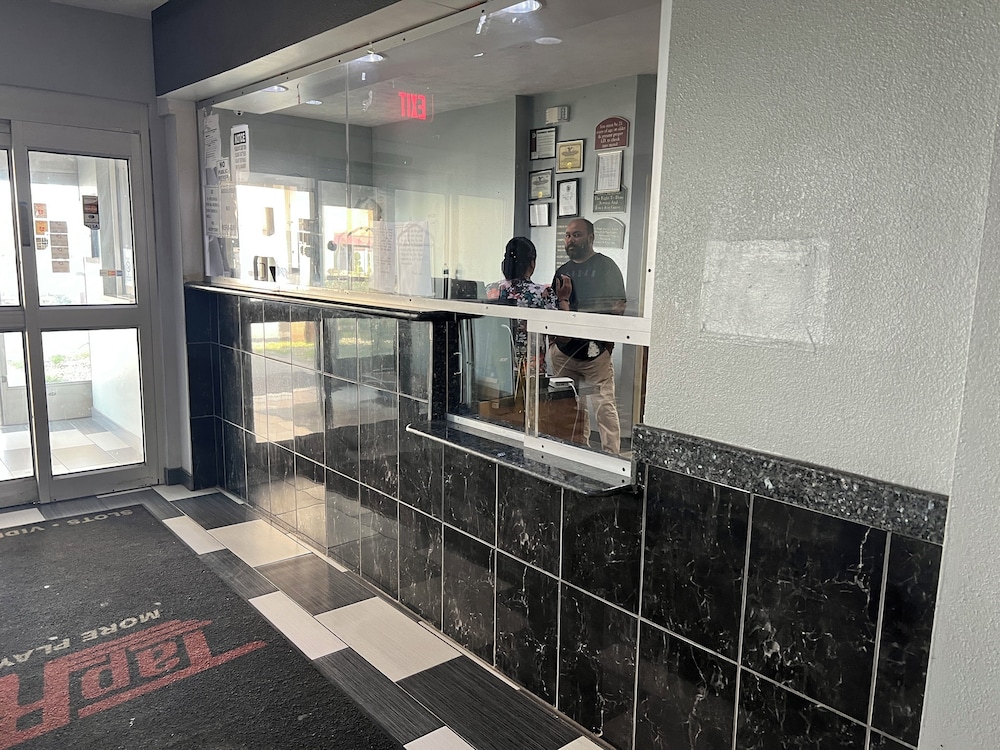 Kings Inn By OYO Calumet Park I-57 - Property Image 26