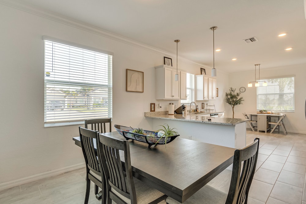 Coastal Home w/ Swim Spa & Lanai in Port Charlotte
