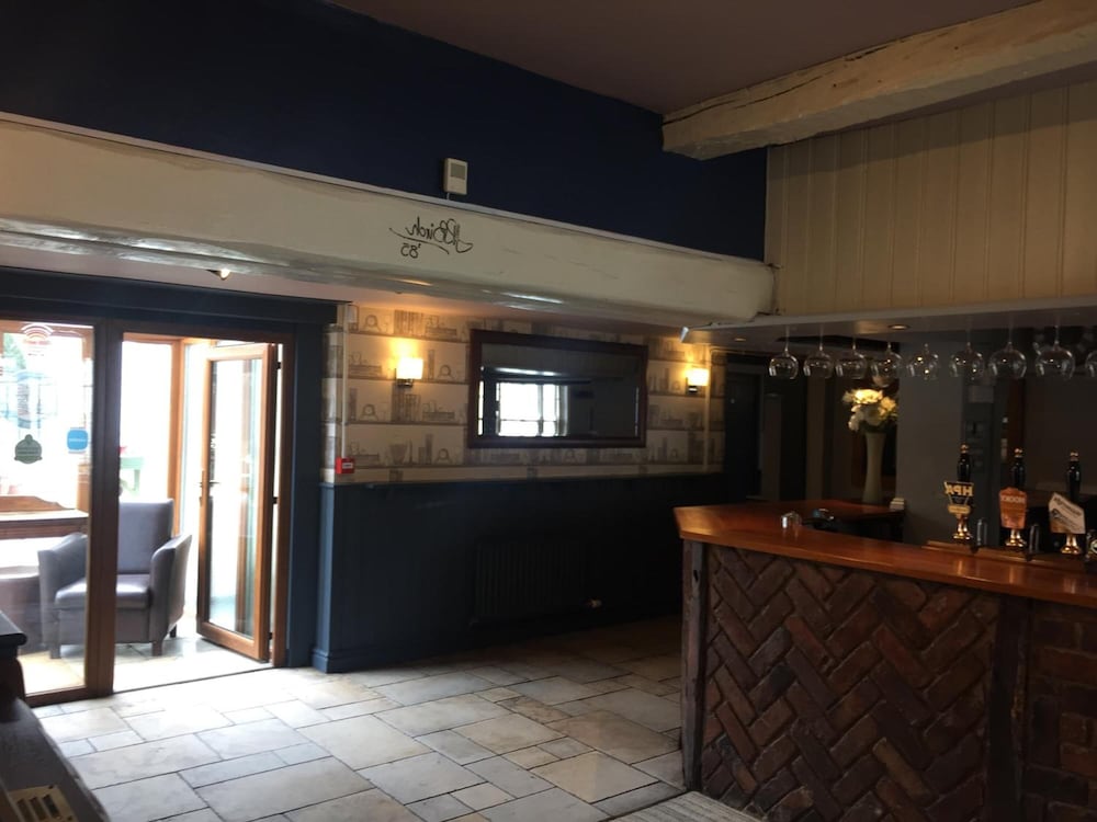 Worcester Vacations - The Bell Inn - Property Image 33
