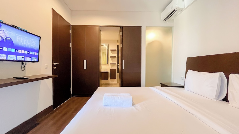 Modern And Stylish 2Br (No Kitchen) Apartment At Skales Residence Nusa Dua Bali