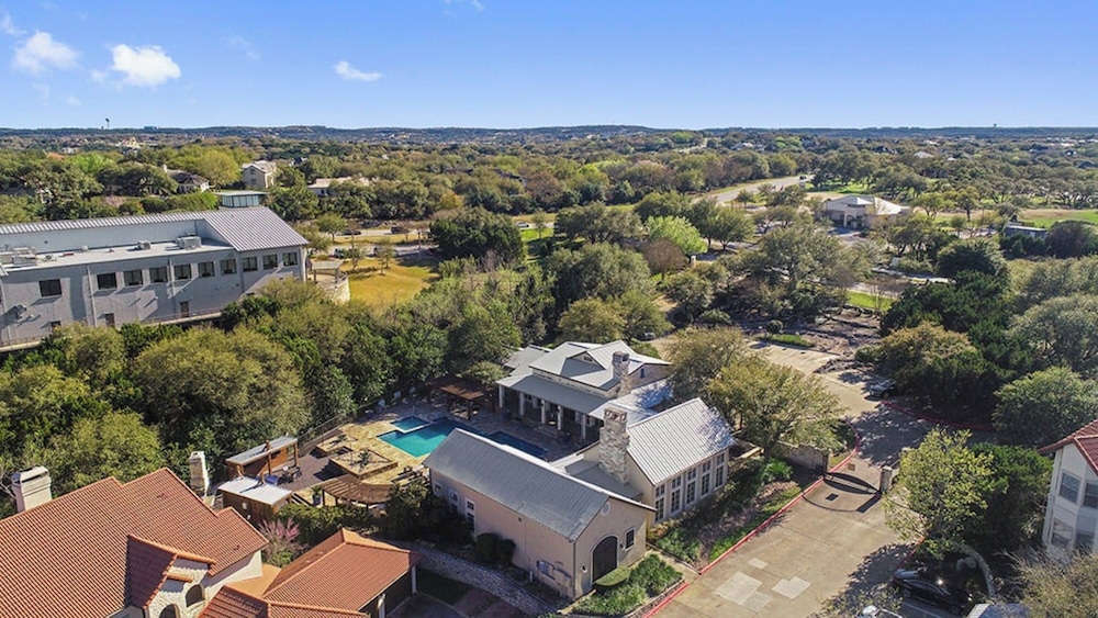 Barton Creek Villas