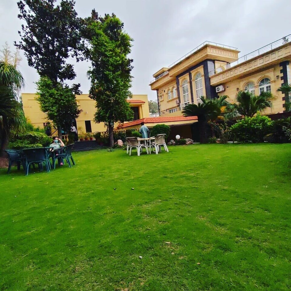 Magnolia Guest House