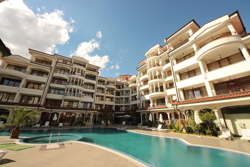 Menada Chateau Valon Apartments