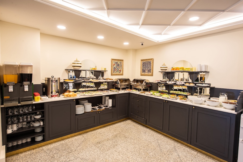 Royal Bosphorus Otel - Image 15