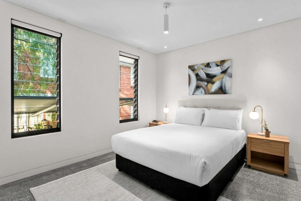 Impeccable 3-bed Home Near the Beach