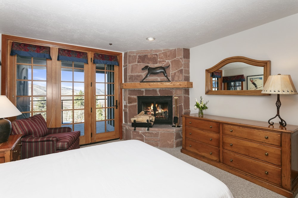 Stag Lodge At Deer Valley Resort - 4 Bed - Spa #37 4 Bedroom Condo