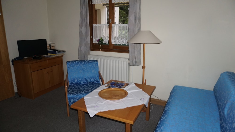 Photo 28