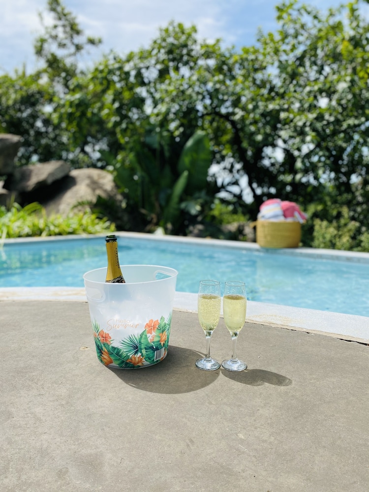 Mogi Boutique Hotel