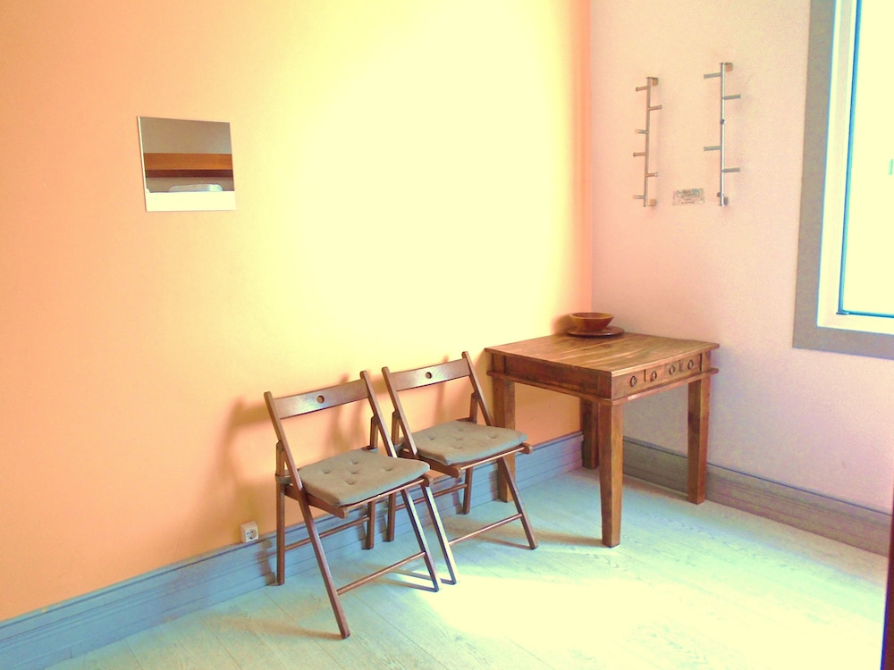 Ey Lisbon Hostel