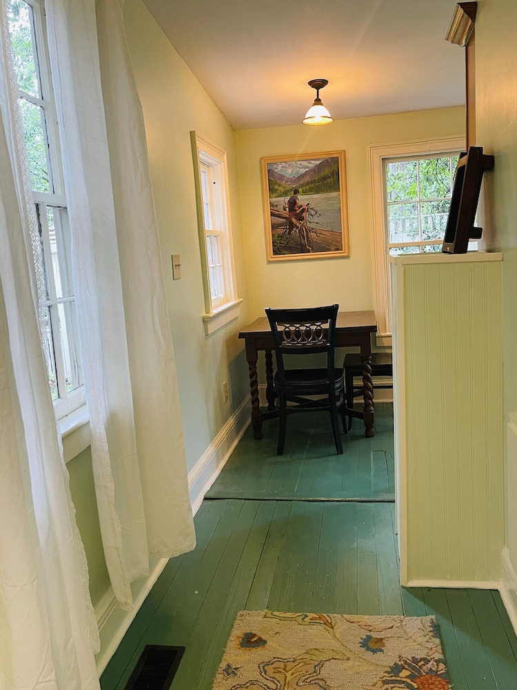 Columbus Vacations - Rothschild-Pound House Inn - Property Image 55