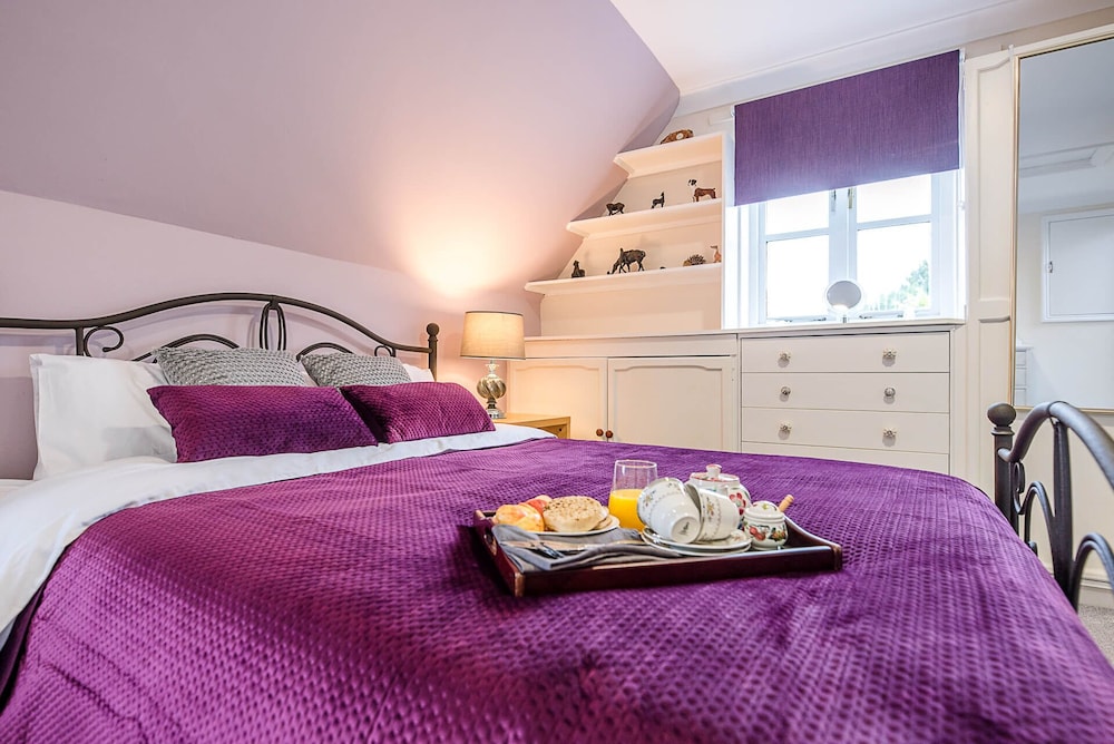 Liv's Place Bramfield Air Manage Suffolk view 2