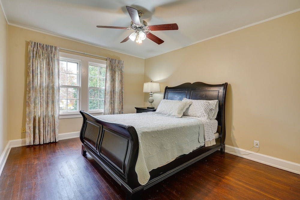 Cozy Zanesville Home ~ 9 Mi to Dillon State Park! view 3