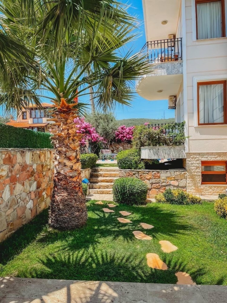 Cunda Paradise Otel - Image 31